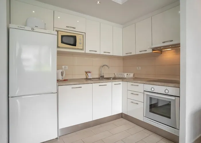 アパート Go2tenerife Apart'arona Center & At 5 Min *